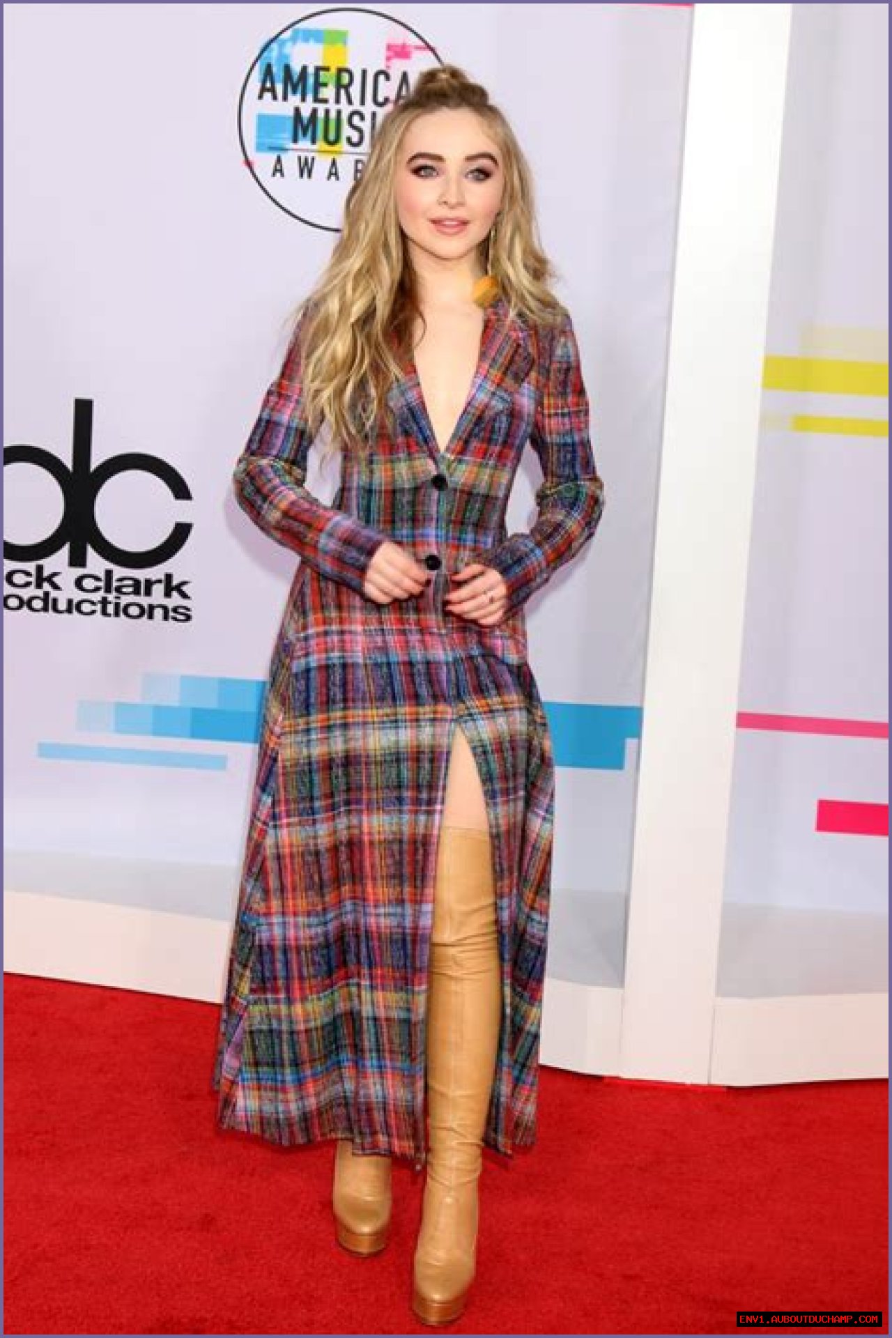 Sabrina Carpenter Dimensions: A Comprehensive Look At Her Physical Attributes And Career