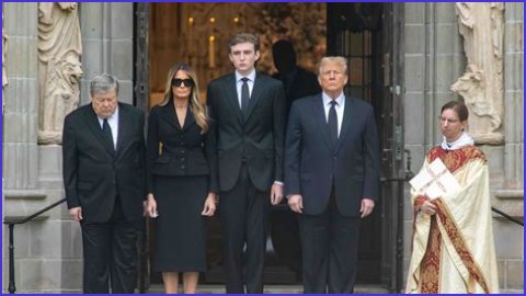 Unveiling Baron Trump's Girlfriend: A Glimpse Into Their Relationship